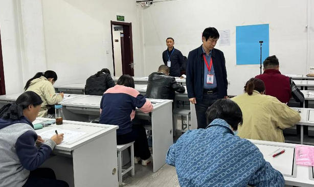 中医执业医师资格证报名时间-中医执业医师资格证报名时间