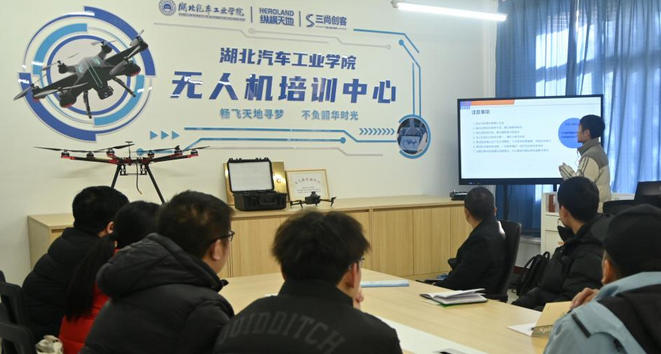 白银无人机驾驶证几月考-白银无人机驾驶证考期