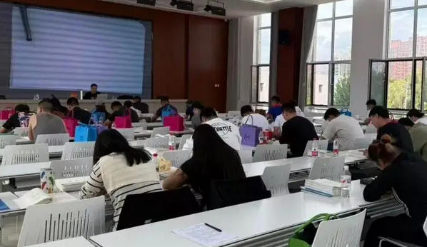 教 资官网成绩查询