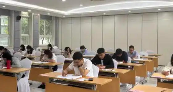 初 级审计师网教材下载