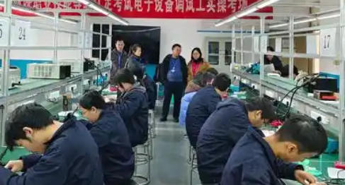 初 级审计师经济师一年考几次