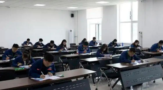 中 级审计师的报考条件是什么