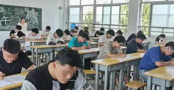 高 级审计师2025