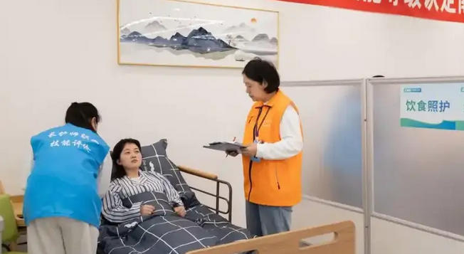 初 级护师考试题库免费