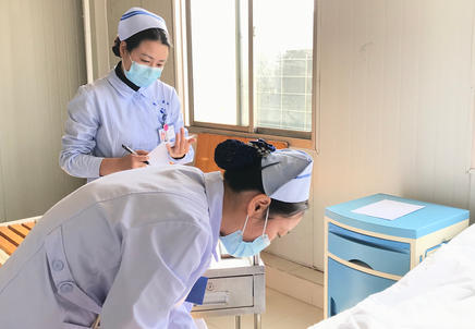 初 级护师2022考试时间