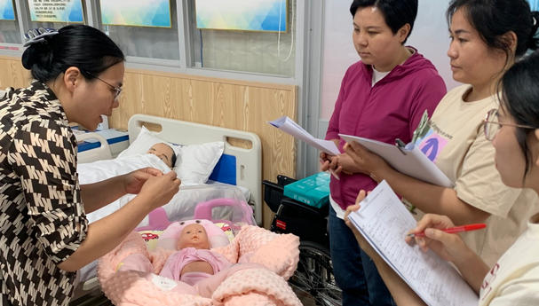 菏 泽护士执业证在哪查询