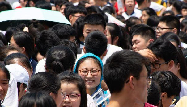 荣 昌区助理医师现场确认时间